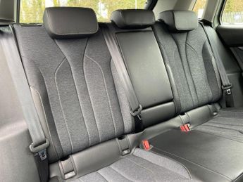 SKODA ELROQ 55Kwh 50 Se Suv 5Dr Electric Auto (170 Ps)