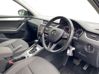 SKODA OCTAVIA 1.4 Tsi Se Hatchback 5Dr Petrol Dsg Euro 6 (S/S) (150 Ps)