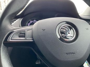 SKODA OCTAVIA 1.4 Tsi Se Hatchback 5Dr Petrol Dsg Euro 6 (S/S) (150 Ps)