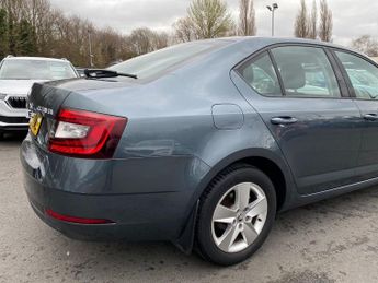 SKODA OCTAVIA 1.4 Tsi Se Hatchback 5Dr Petrol Dsg Euro 6 (S/S) (150 Ps)