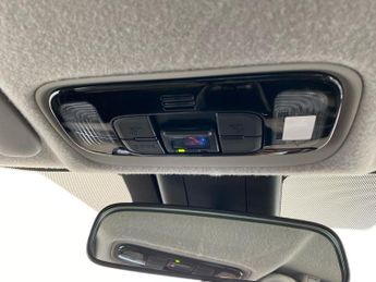 TOYOTA YARIS 1.5 Vvt-H Excel Hatchback 5Dr Petrol Hybrid E-Cvt Euro 6 (S/S) (