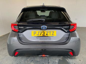 TOYOTA YARIS 1.5 Vvt-H Excel Hatchback 5Dr Petrol Hybrid E-Cvt Euro 6 (S/S) (