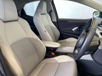 TOYOTA YARIS 1.5 Vvt-H Excel Hatchback 5Dr Petrol Hybrid E-Cvt Euro 6 (S/S) (