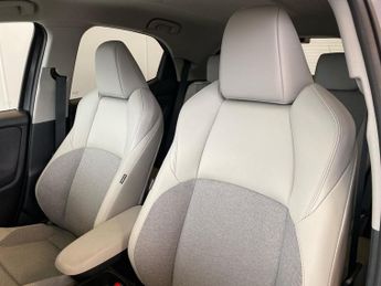 TOYOTA YARIS 1.5 Vvt-H Excel Hatchback 5Dr Petrol Hybrid E-Cvt Euro 6 (S/S) (