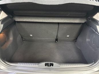 CITROEN C3 1.2 Puretech Plus Hatchback 5Dr Petrol Eat6 Euro 6 (S/S) (110 Ps