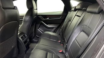 JAGUAR F-PACE 2.0 P400E 17.1Kwh R-Dynamic Se Suv 5Dr Petrol Plug-In Hybrid Aut