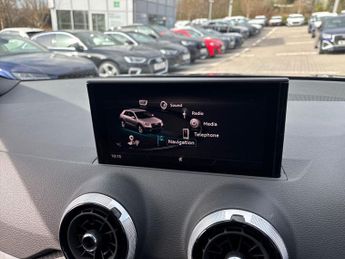 AUDI Q2 2.0 Tfsi Vorsprung Suv 5Dr Petrol S Tronic Quattro Euro 6 (S/S) 