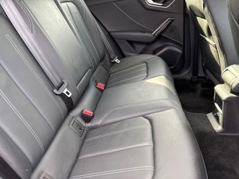 AUDI Q2 2.0 Tfsi Vorsprung Suv 5Dr Petrol S Tronic Quattro Euro 6 (S/S) 