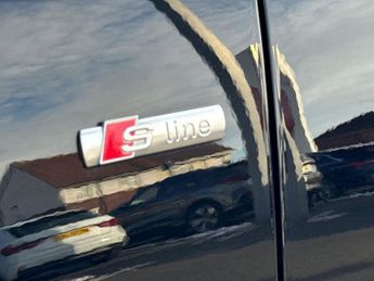 AUDI Q3 2.0 Tfsi 40 Black Edition Suv 5Dr Petrol S Tronic Quattro Euro 6