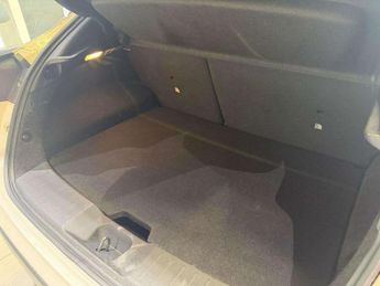 NISSAN JUKE 1.6 Hybrid N-Connecta 5Dr Auto