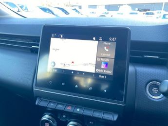 RENAULT CLIO 1.6 E-Tech Evolution Hatchback 5Dr Petrol Hybrid Auto Euro 6 (S/