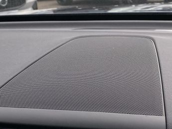 VOLVO XC60 2.0 B5 Mhev Core Suv 5Dr Petrol Hybrid Auto Awd Euro 6 (S/S) (25