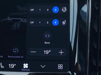 VOLVO XC60 2.0 B5 Mhev Core Suv 5Dr Petrol Hybrid Auto Awd Euro 6 (S/S) (25