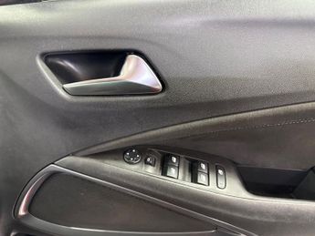 VAUXHALL CROSSLAND 1.2 Turbo Ultimate Nav Suv 5Dr Petrol Auto Euro 6 (S/S) (130 Ps)