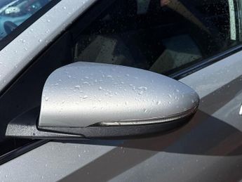 HYUNDAI I20 1.0 T-Gdi Mhev Premium Hatchback 5Dr Petrol Hybrid Dct Euro 6 (S