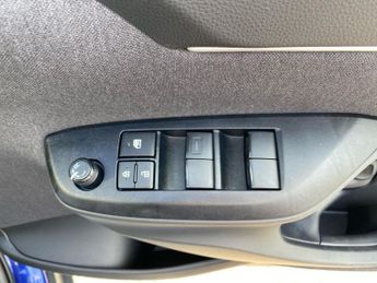 TOYOTA YARIS CROSS 1.5 Vvt-H Design Suv 5Dr Petrol Hybrid E-Cvt Euro 6 (S/S) (116 P