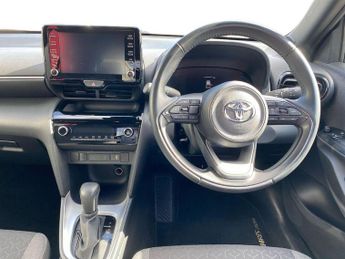 TOYOTA YARIS CROSS 1.5 Vvt-H Design Suv 5Dr Petrol Hybrid E-Cvt Euro 6 (S/S) (116 P