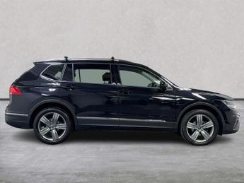 VOLKSWAGEN TIGUAN ALLSPACE 1.5 Tsi Life Suv 5Dr Petrol Dsg Euro 6 (S/S) (150 Ps)