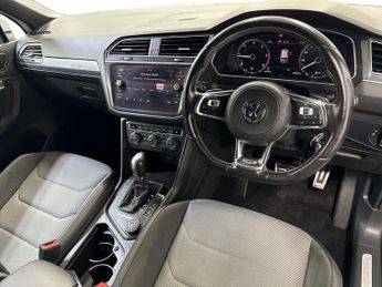 VOLKSWAGEN TIGUAN 2.0 Tdi R-Line Suv 5Dr Diesel Dsg 4Motion Euro 6 (S/S) (150 Ps)
