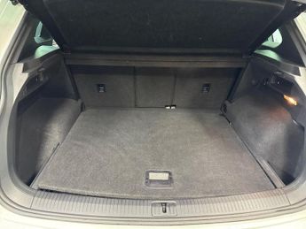 VOLKSWAGEN TIGUAN 2.0 Tdi R-Line Suv 5Dr Diesel Dsg 4Motion Euro 6 (S/S) (150 Ps)