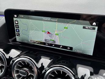 MERCEDES-BENZ GLA Gla 200 Amg Line Premium 5Dr Auto