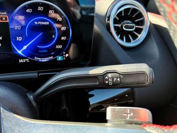 MERCEDES-BENZ EQA Eqa 250+ 140Kw Amg Line Executive 70.5Kwh 5Dr Auto