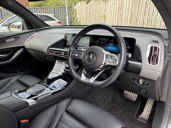 MERCEDES-BENZ EQC Eqc 400 300Kw Amg Line 80Kwh 5Dr Auto