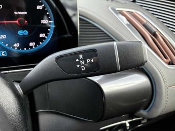 MERCEDES-BENZ EQC Eqc 400 300Kw Amg Line 80Kwh 5Dr Auto