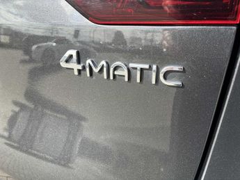 MERCEDES-BENZ EQC Eqc 400 300Kw Amg Line 80Kwh 5Dr Auto