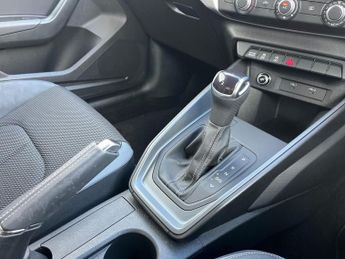 AUDI A1 35 Tfsi S Line 5Dr S Tronic