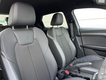 AUDI A1 35 Tfsi S Line 5Dr S Tronic