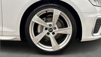 AUDI A4 2.0 Tfsi 40 S Line Estate 5Dr Petrol S Tronic Euro 6 (S/S) (204 