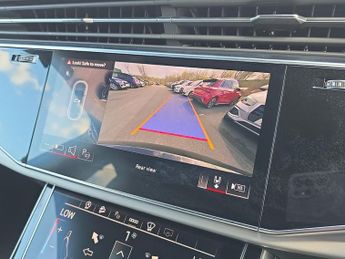 AUDI Q7 50 Tdi Quattro S Line 5Dr Tiptronic [Tech Pack]