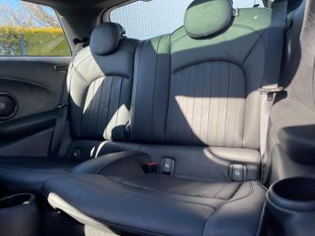MINI HATCHBACK 135Kw Cooper S Level 3 33Kwh 3Dr Auto