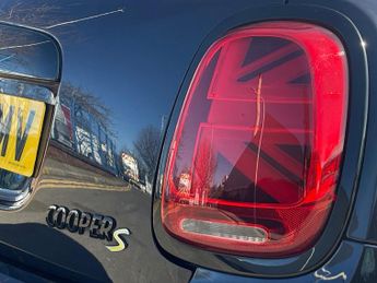 MINI HATCHBACK 135Kw Cooper S Level 3 33Kwh 3Dr Auto