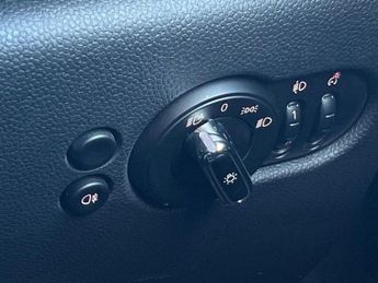 MINI HATCHBACK 135Kw Cooper S Level 3 33Kwh 3Dr Auto