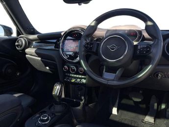 MINI HATCHBACK 135Kw Cooper S Level 3 33Kwh 3Dr Auto