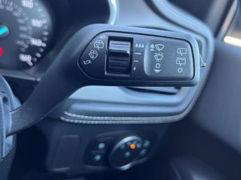 FORD FOCUS VIGNALE 1.5T Ecoboost Vignale Hatchback 5Dr Petrol Auto Euro 6 (S/S) (15