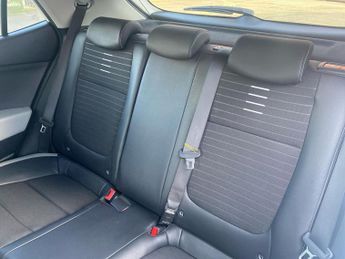 KIA STONIC 1.0 T-Gdi 3 Suv 5Dr Petrol Dct Euro 6 (S/S) (118 Bhp)