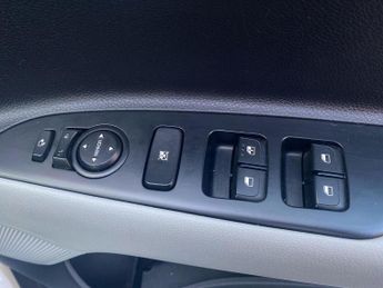 KIA STONIC 1.0 T-Gdi 3 Suv 5Dr Petrol Dct Euro 6 (S/S) (118 Bhp)