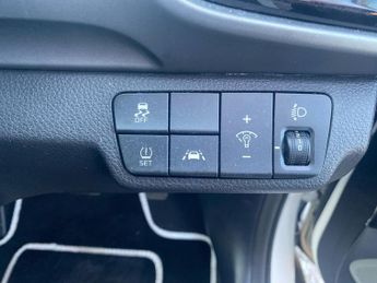 KIA STONIC 1.0 T-Gdi 3 Suv 5Dr Petrol Dct Euro 6 (S/S) (118 Bhp)