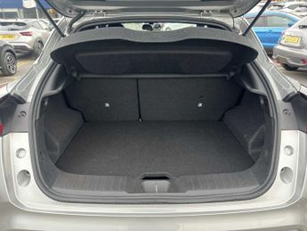 NISSAN JUKE 1.0 Dig-T N-Connecta 5Dr Dct