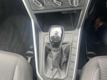 VOLKSWAGEN POLO 1.0 Tsi Life 5Dr Dsg