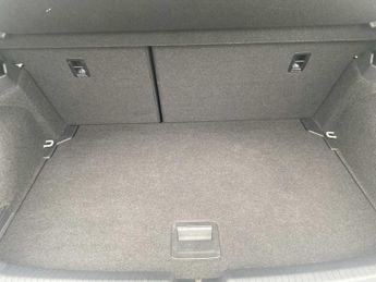 VOLKSWAGEN POLO 1.0 Tsi Life 5Dr Dsg