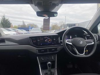 VOLKSWAGEN POLO 1.0 Tsi Life 5Dr Dsg