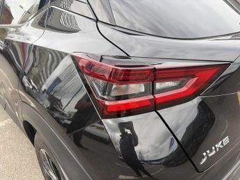 NISSAN JUKE 1.0 Dig-T N-Connecta 5Dr Dct