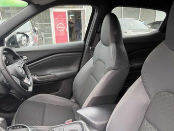 NISSAN JUKE 1.0 Dig-T N-Connecta 5Dr Dct