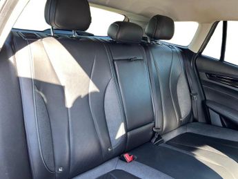 MG MOTOR UK MG5 61.1Kwh Trophy Long Range Estate 5Dr Electric Auto (156 Ps)