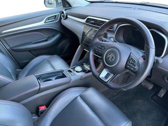 MG MOTOR UK ZS 72.6Kwh Trophy Connect Long Range Suv 5Dr Electric Auto (156 Ps)