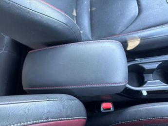 TOYOTA COROLLA 1.8 Vvt-H Gpf Excel Hatchback 5Dr Petrol Hybrid Cvt Euro 6 (S/S)